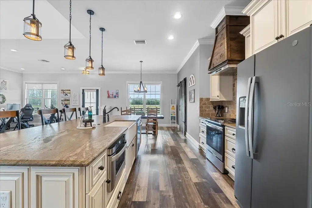 11657 Moore Road Lakeland FL 33809