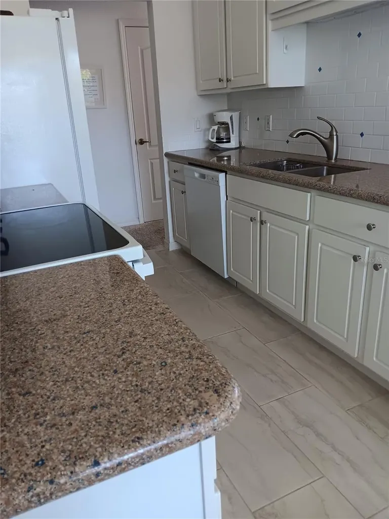 603 Auburn Lakes Circle Venice FL 34292