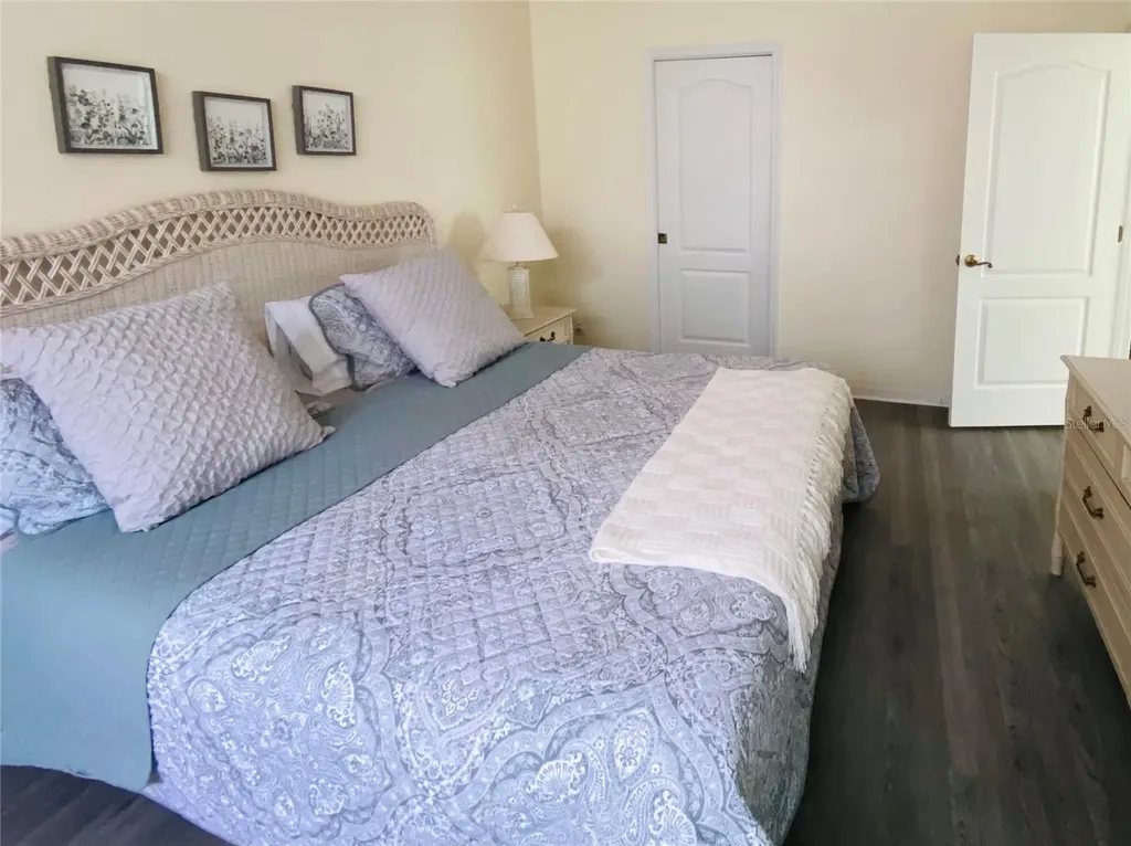 801 Gondola Park Drive Venice FL 34292