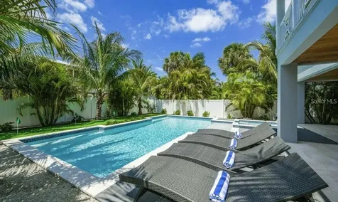 212 Spring Avenue Anna Maria FL 34216