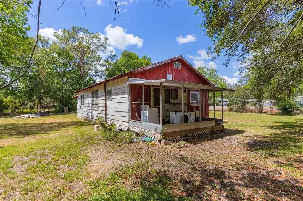 47730 State Road 19 Altoona FL 32702