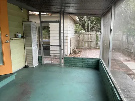 2415 Pelican Drive Sarasota FL 34237