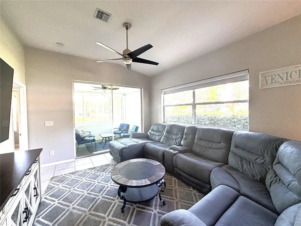 1759 Fountain View Circle Venice FL 34292