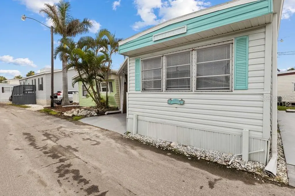 2601 Gulf Drive N Bradenton Beach FL 34217