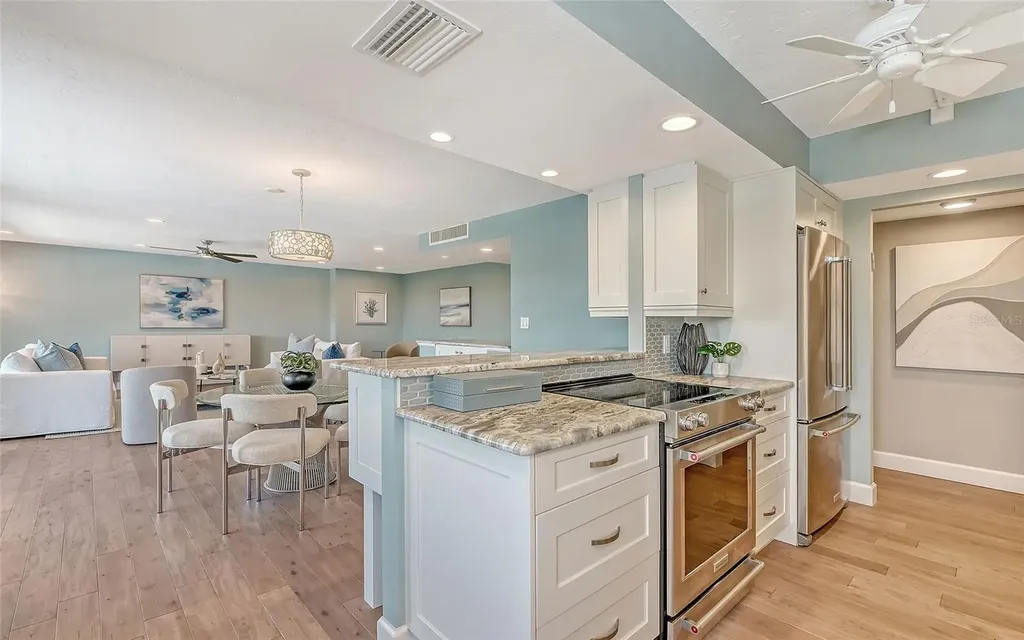 1750 Benjamin Franklin Drive Sarasota FL 34236