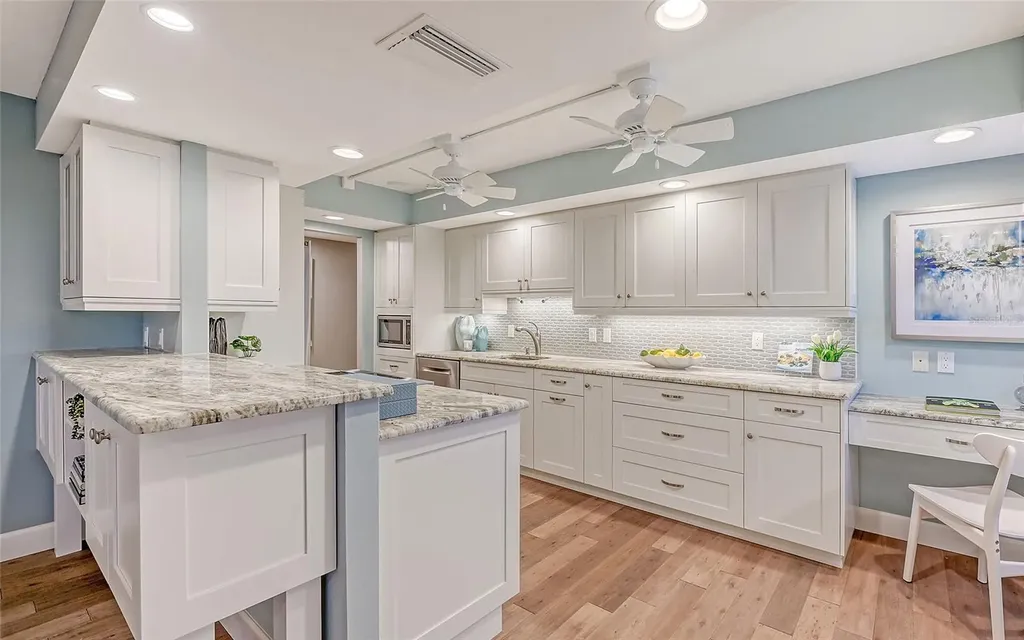 1750 Benjamin Franklin Drive Sarasota FL 34236