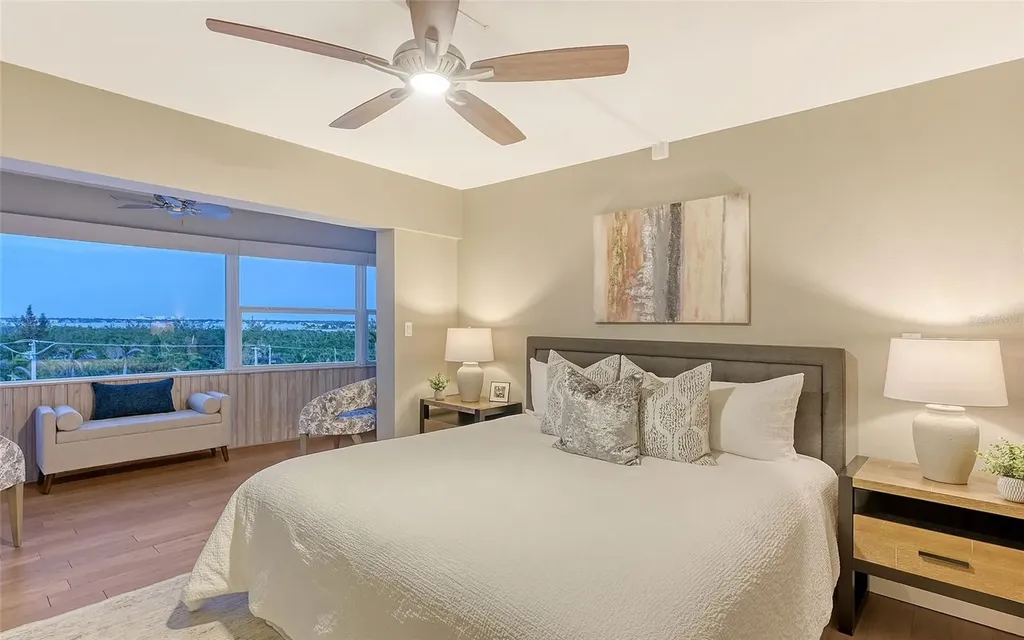 1750 Benjamin Franklin Drive Sarasota FL 34236