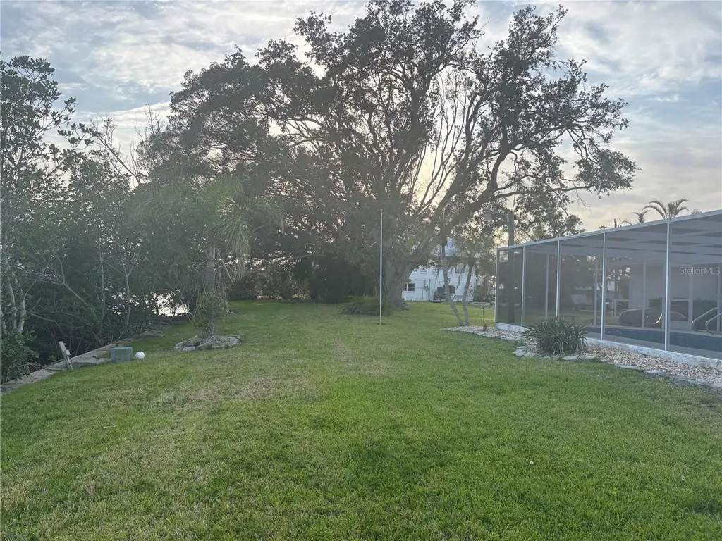 4411 Dolphin Lane Palmetto FL 34221