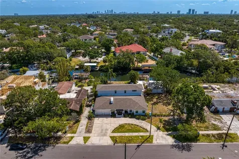 2614 S Dundee Street Tampa FL 33629