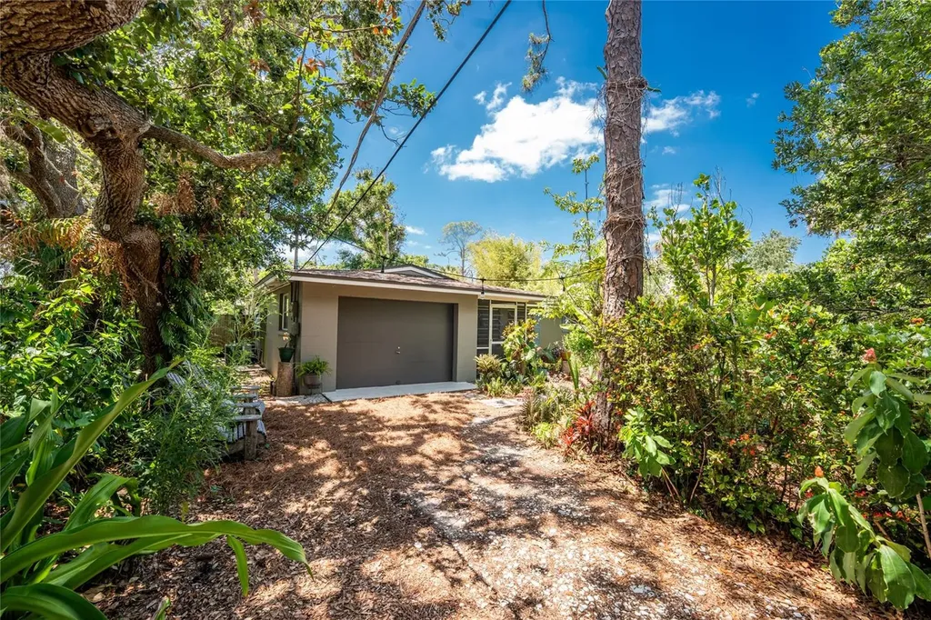 875 Morrison Avenue Englewood FL 34223