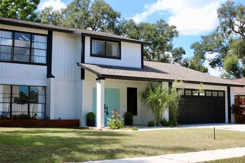 1502 Creekbend Drive Brandon FL 33510