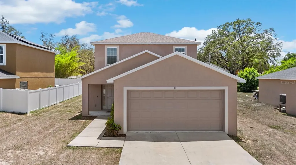 11 W Bay Street Davenport FL 33837