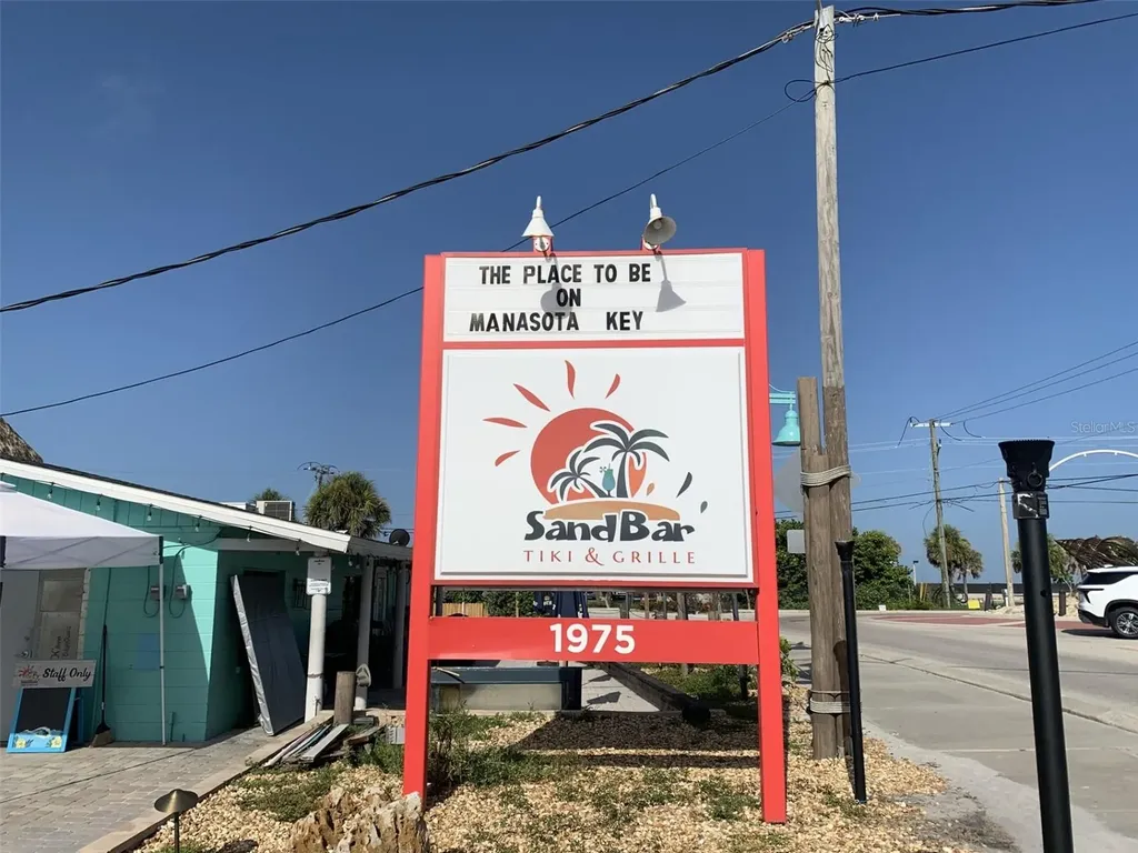 5031 N Beach Road Englewood FL 34223