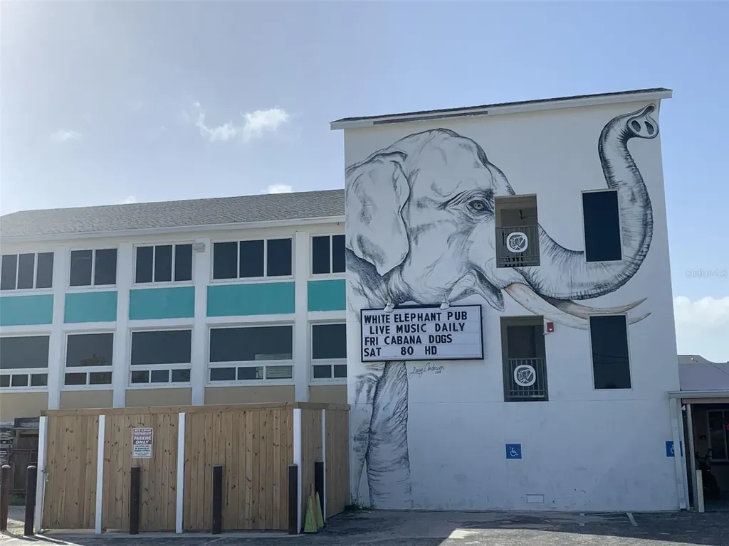 5031 N Beach Road Englewood FL 34223