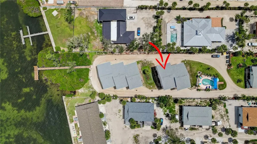 5031 N Beach Road Englewood FL 34223