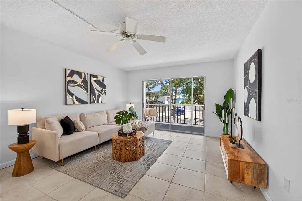 5031 N Beach Road Englewood FL 34223