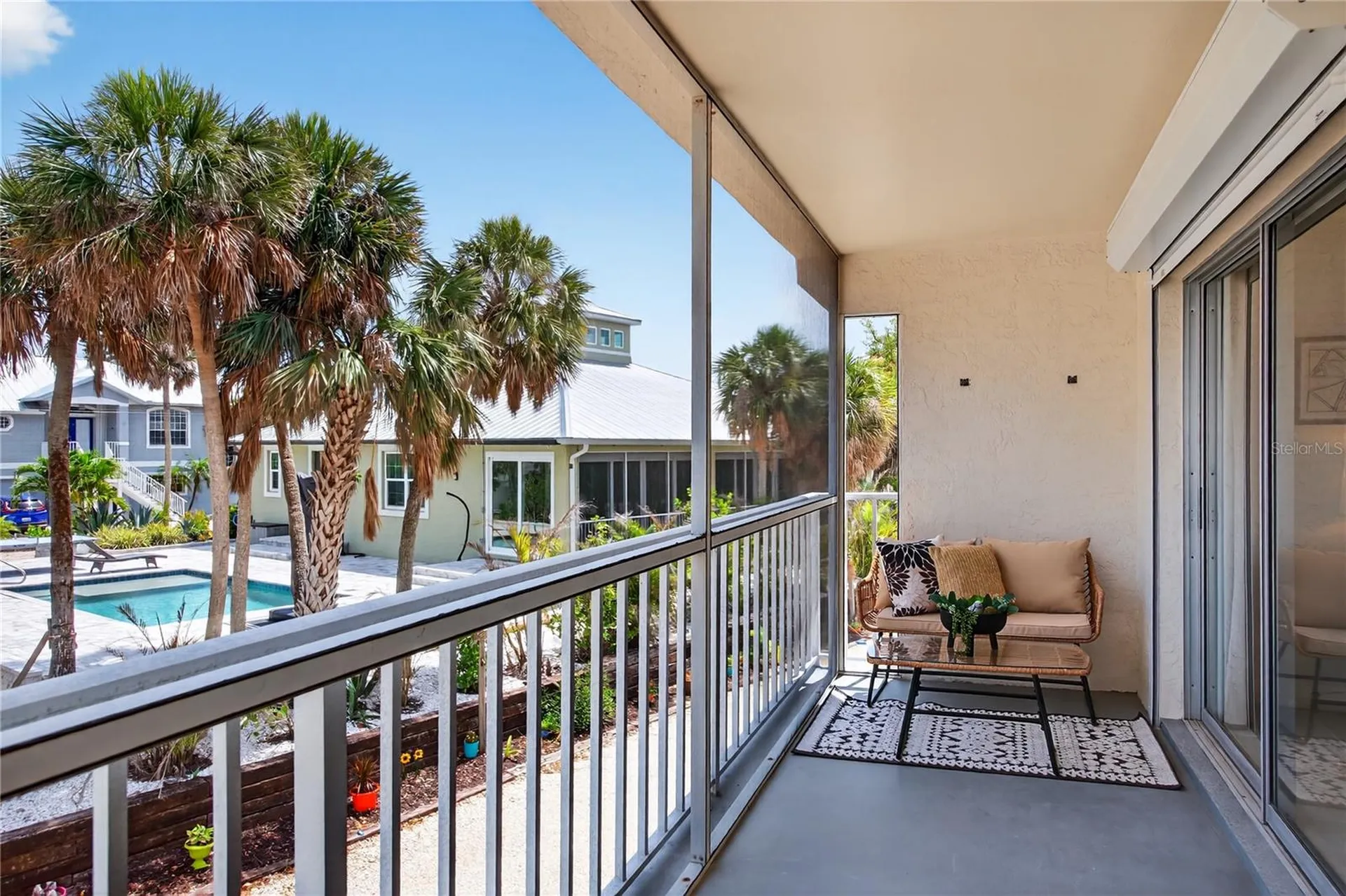 5031 N Beach Road Englewood FL 34223