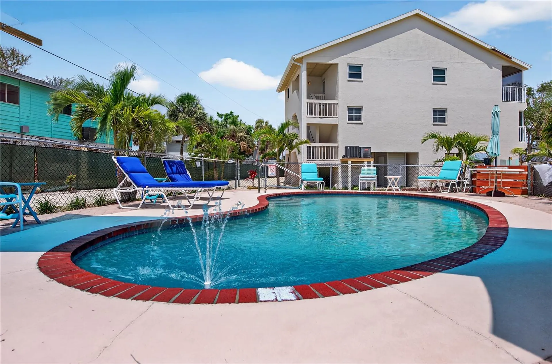 5031 N Beach Road Englewood FL 34223