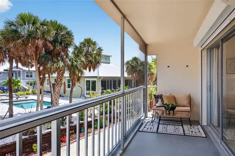 5031 N Beach Road Englewood FL 34223