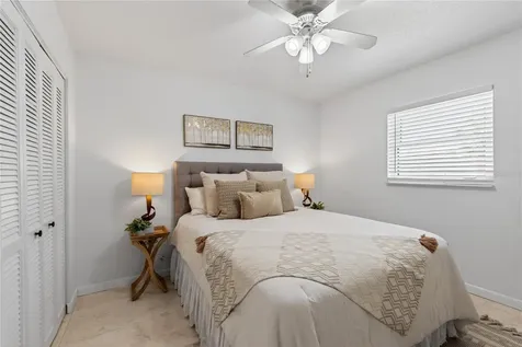 5031 N Beach Road Englewood FL 34223