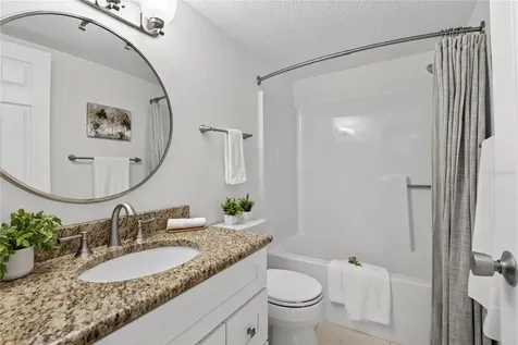5031 N Beach Road Englewood FL 34223