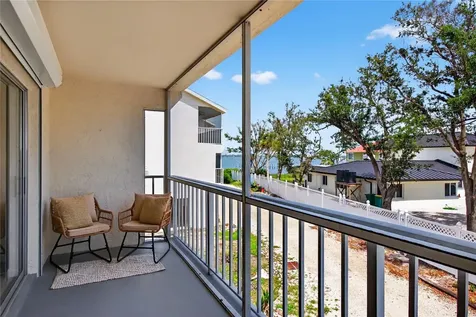 5031 N Beach Road Englewood FL 34223