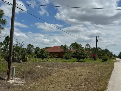 513 Addison Street E Lehigh Acres FL 33974