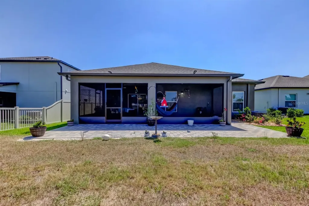 12407 Hilltop Farms Drive Dade City FL 33525