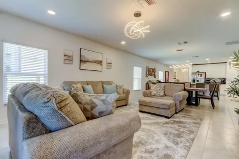12407 Hilltop Farms Drive Dade City FL 33525