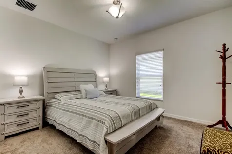 12407 Hilltop Farms Drive Dade City FL 33525