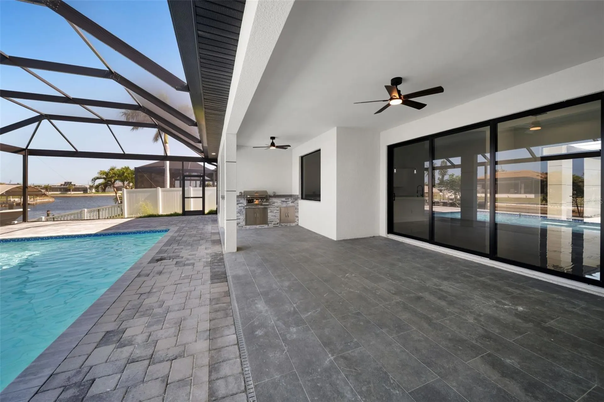 2813 NW 41st Avenue Cape Coral FL 33993