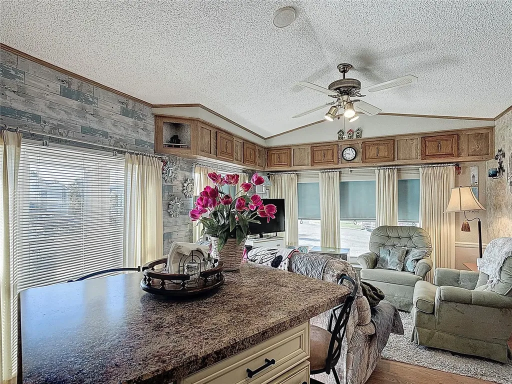 9000 Us Highway 192 Clermont FL 34714