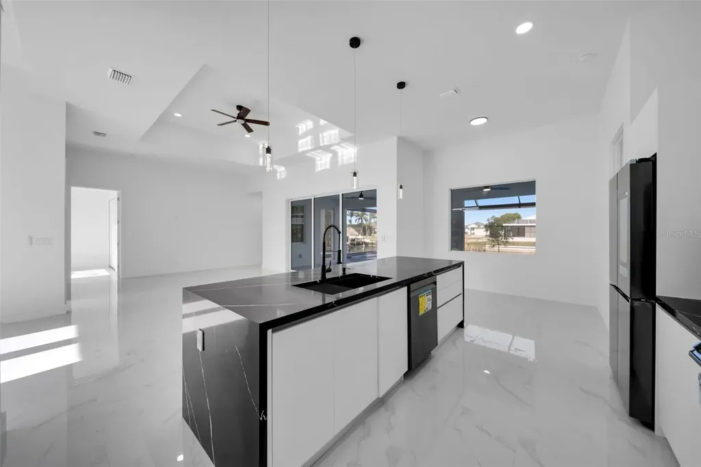 1234 NW 36th Avenue Cape Coral FL 33993