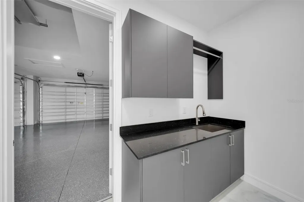 1234 NW 36th Avenue Cape Coral FL 33993