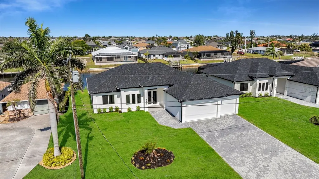 1234 NW 36th Avenue Cape Coral FL 33993