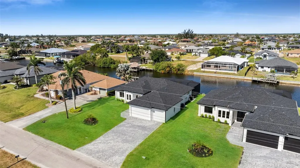 1234 NW 36th Avenue Cape Coral FL 33993