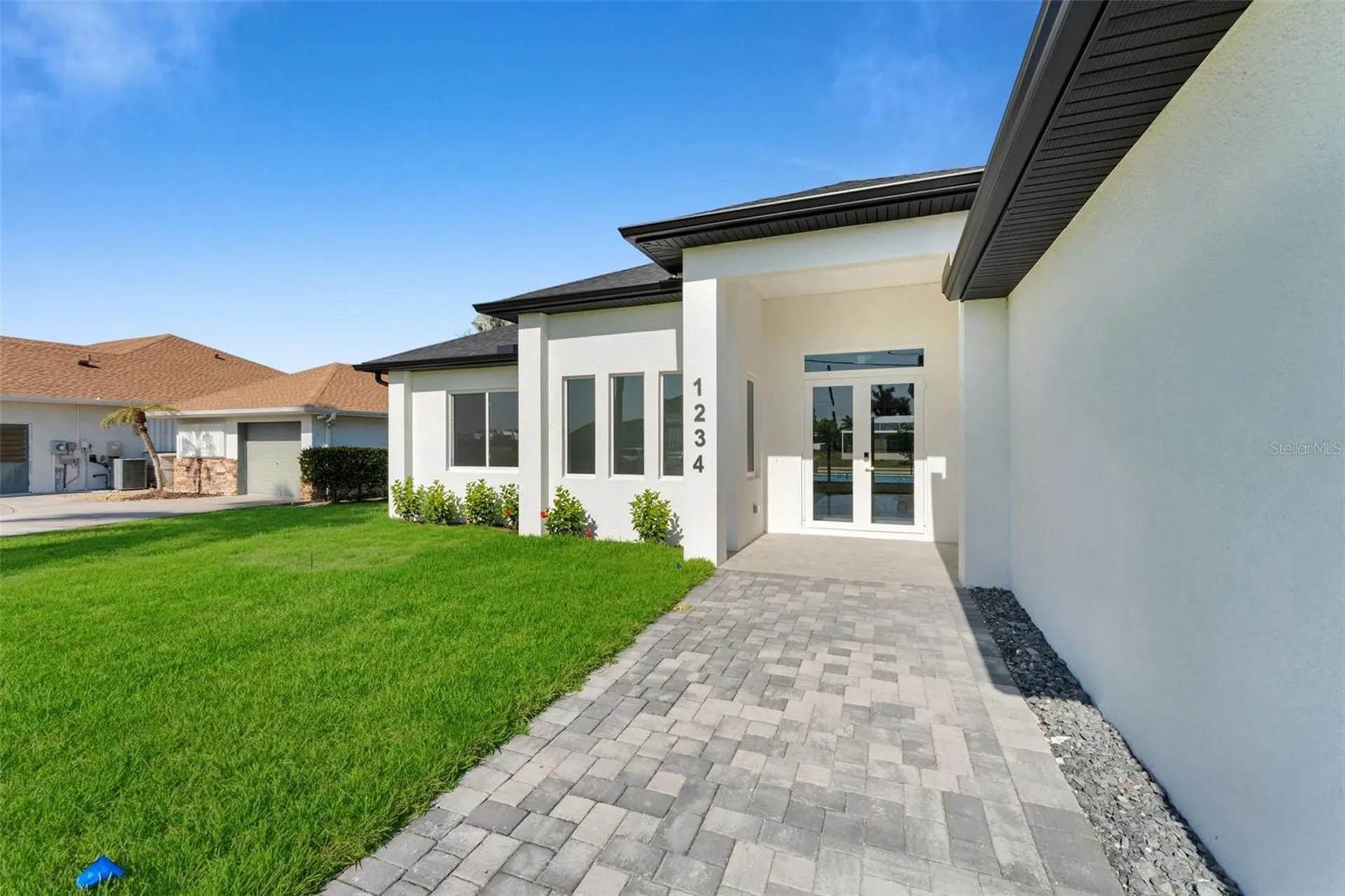 1234 NW 36th Avenue Cape Coral FL 33993