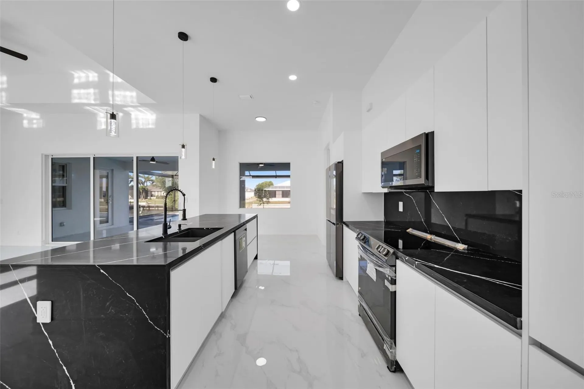 1234 NW 36th Avenue Cape Coral FL 33993