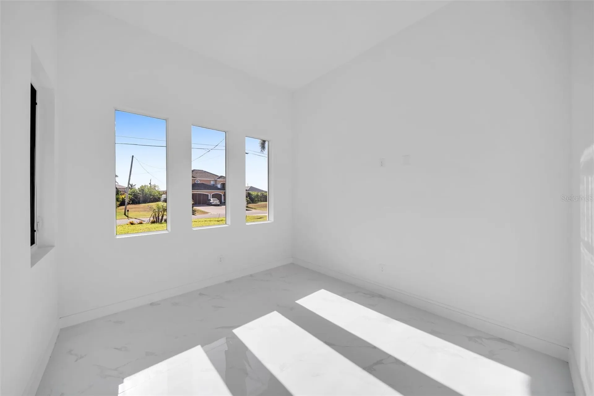 1234 NW 36th Avenue Cape Coral FL 33993