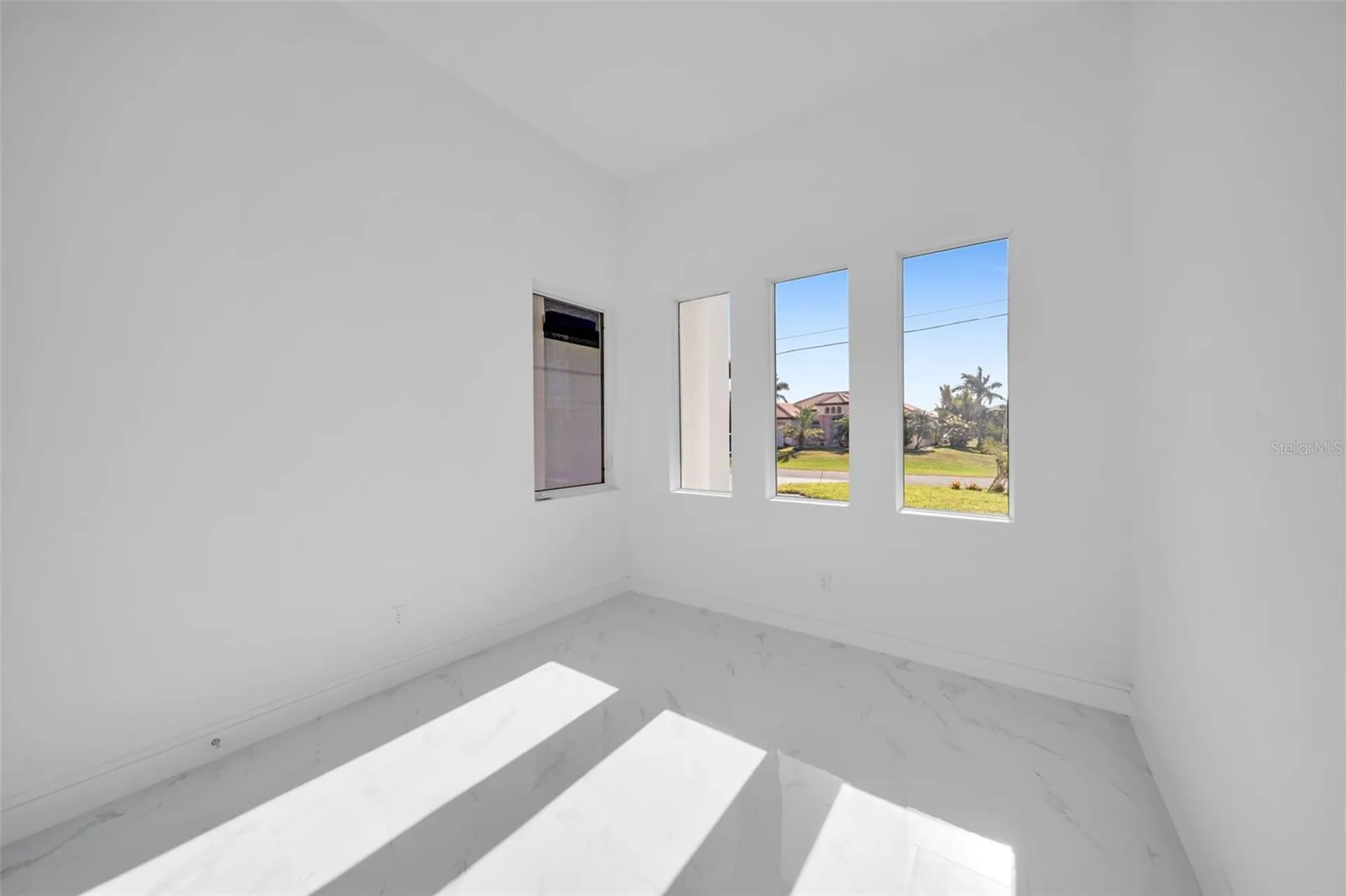 1234 NW 36th Avenue Cape Coral FL 33993