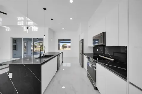 1234 NW 36th Avenue Cape Coral FL 33993