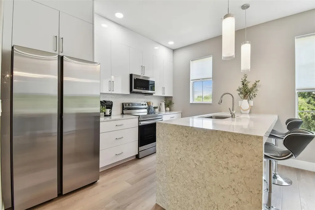 2547 Lexington Oak Drive Brandon FL 33511