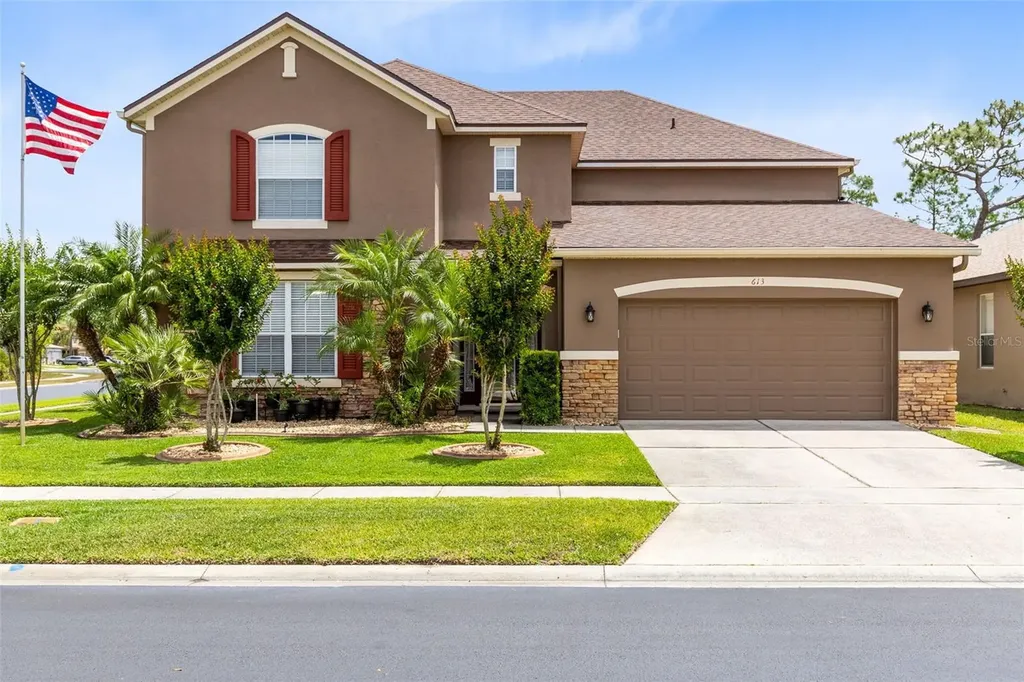 613 Crownclover Avenue Orlando FL 32828