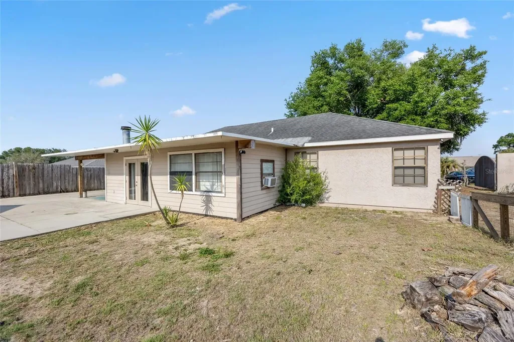 1114 Hickory Road Ocala FL 34472