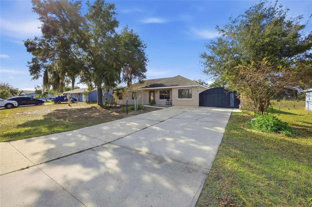 1114 Hickory Road Ocala FL 34472