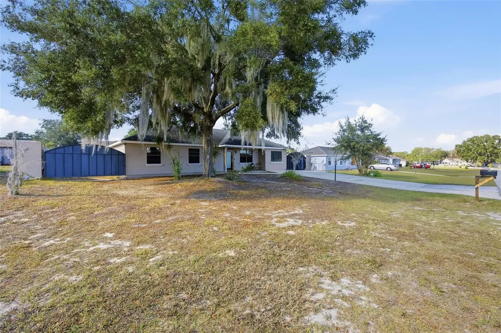 1114 Hickory Road Ocala FL 34472