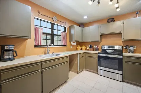 1114 Hickory Road Ocala FL 34472