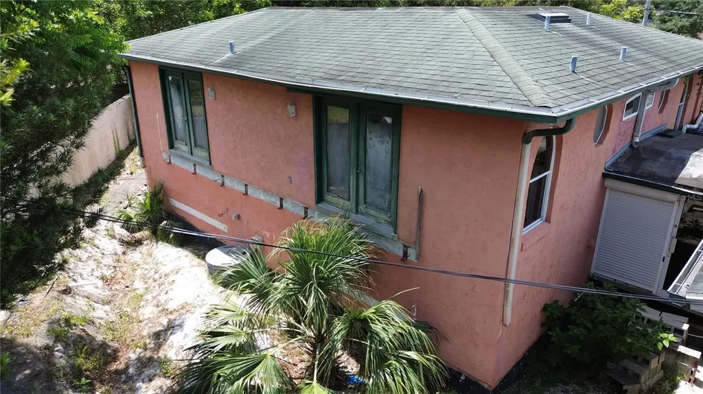 300 Broadview Avenue Altamonte Springs FL 32701