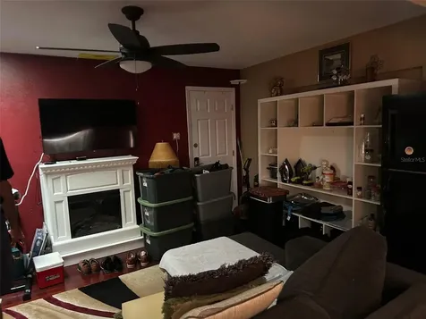 300 Broadview Avenue Altamonte Springs FL 32701