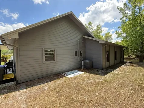 154 SE 7th Avenue Crystal River FL 34429